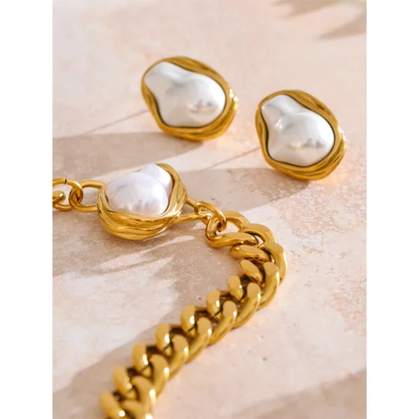 Yhpup Baroque Simulated Pearl Cuban Necklace and Earrings Set