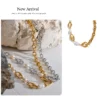 S3bdd545f20e34810b35c3836bb7b3e26a.webp The Aura Pearl Toggle Necklace – 18K Gold PVD Plated