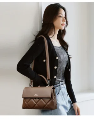 S4045138f0f7e49809369c8babf59e019d.webp Luxury Quilted Leather Top-Handle Bag