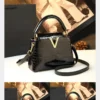 S5a11c6daa09f452984e443c30ec7198cn.webp Modern Crocodile Pattern Luxe Shell Crossbody