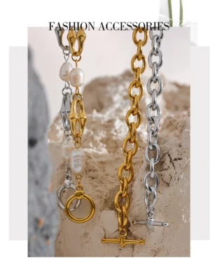 S6bff2293ad2c4de38363c4daa8c7c4e4C.webp The Aura Pearl Toggle Necklace – 18K Gold PVD Plated