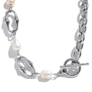 S77fdfe3b7c3a4bd4968db0322ee5fd87O.webp The Aura Pearl Toggle Necklace – 18K Gold PVD Plated