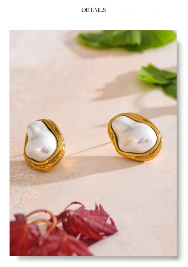 Yhpup Baroque Simulated Pearl Cuban Necklace and Earrings Set