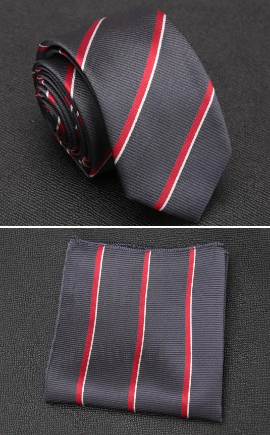 Regency-style tie with a luxurious silky texture
