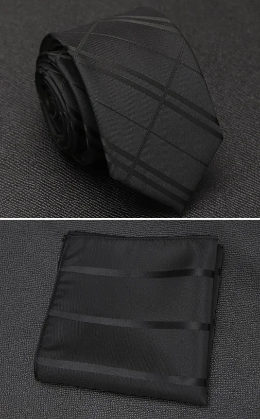Regency-style tie with a luxurious silky texture