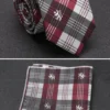Regency-style tie with a luxurious silky texture