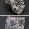 Regency-style tie with a luxurious silky texture