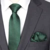 Regency-style tie with a luxurious silky texture